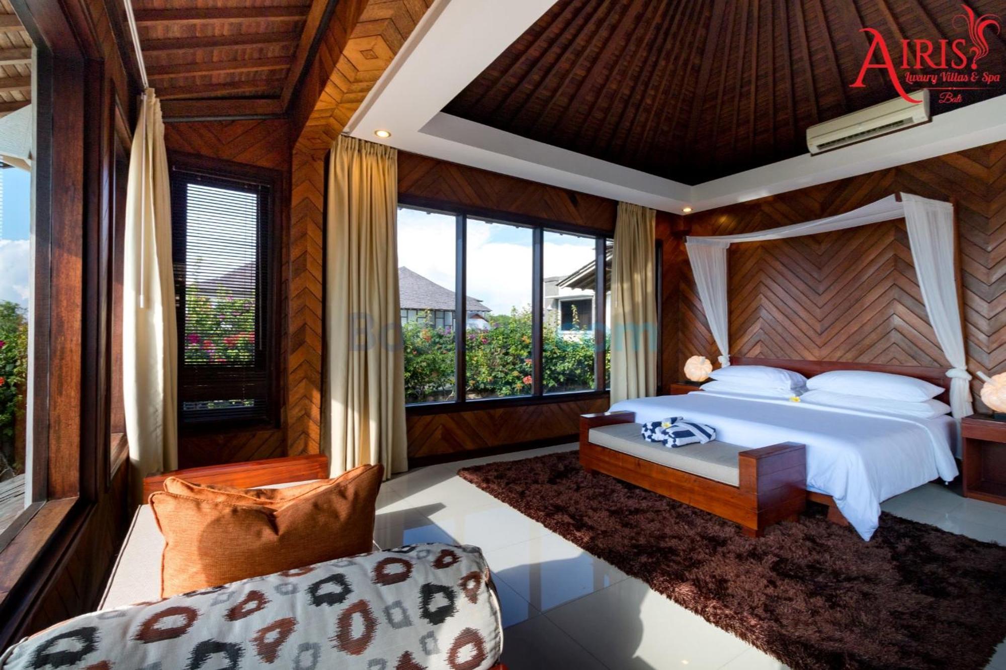 Airis Luxury Villas And Spa Uluwatu  Room photo